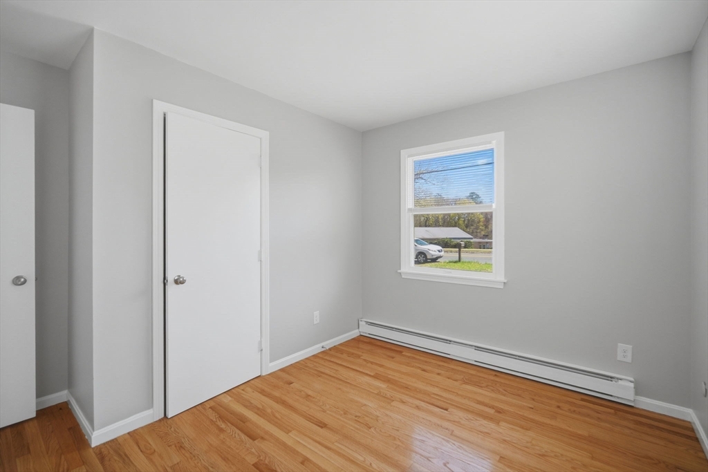 974 Wilbraham Road Springfield, MA 01109 - Photo 16 of 20