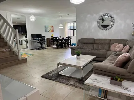 $629,900 | 9628 Town Parc Circle South, Parkland, FL 33076