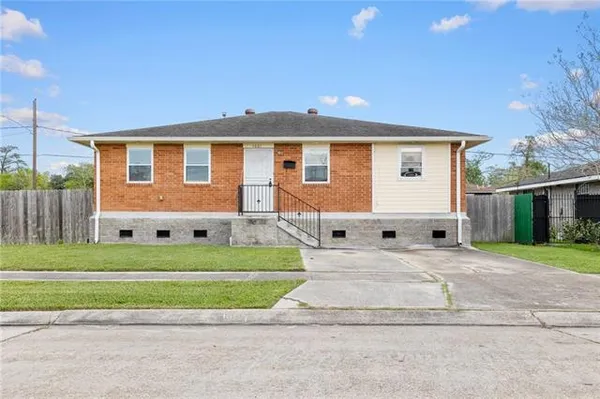 $237,000 | 1601 Maplewood Drive, Harvey, LA 70058