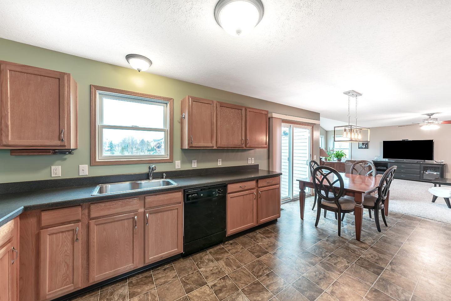5300 Winters Run Road Dublin, OH 43016 - Photo 9 of 38 Gallery Image 9