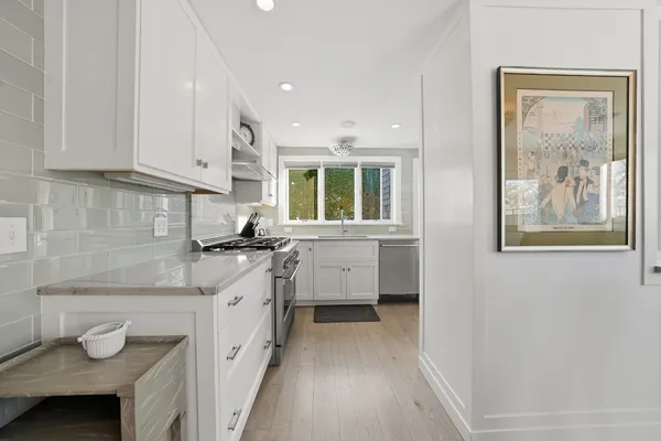 $4,475,000 | 10 Pilgrim Road, Nantucket, MA 02554