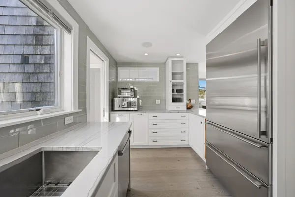 $4,475,000 | 10 Pilgrim Road, Nantucket, MA 02554