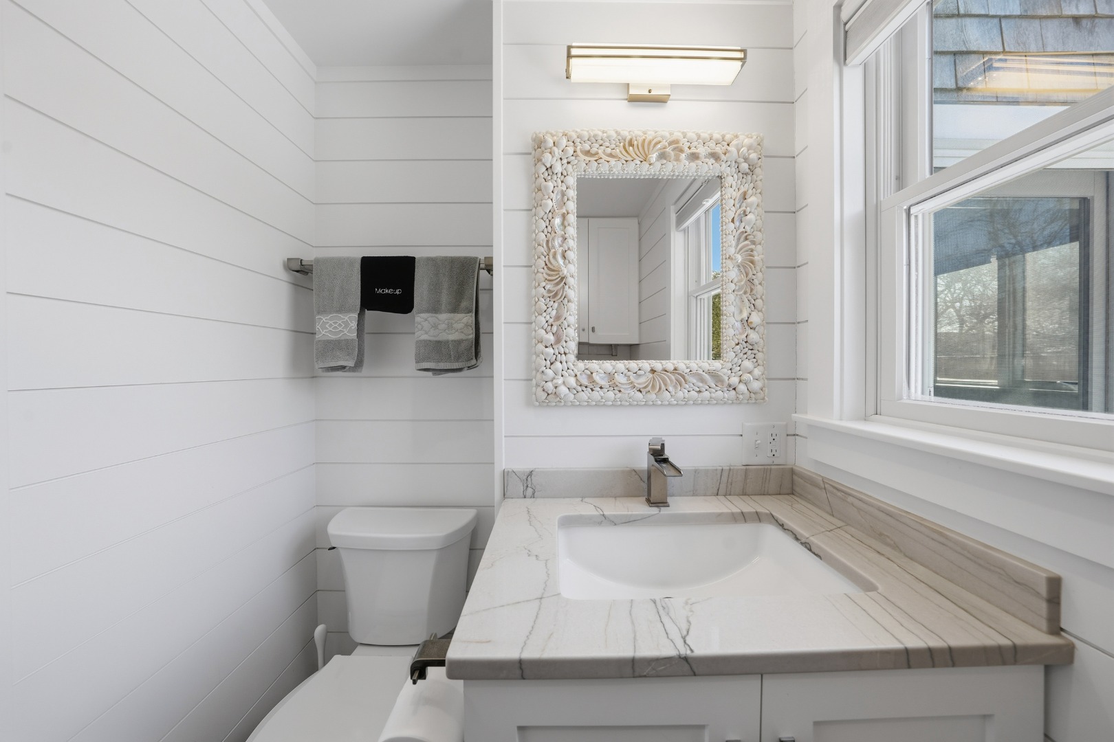 10 Pilgrim Road Nantucket, MA 02554 - Photo 27 of 64