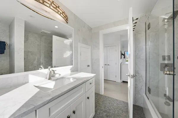 $4,475,000 | 10 Pilgrim Road, Nantucket, MA 02554