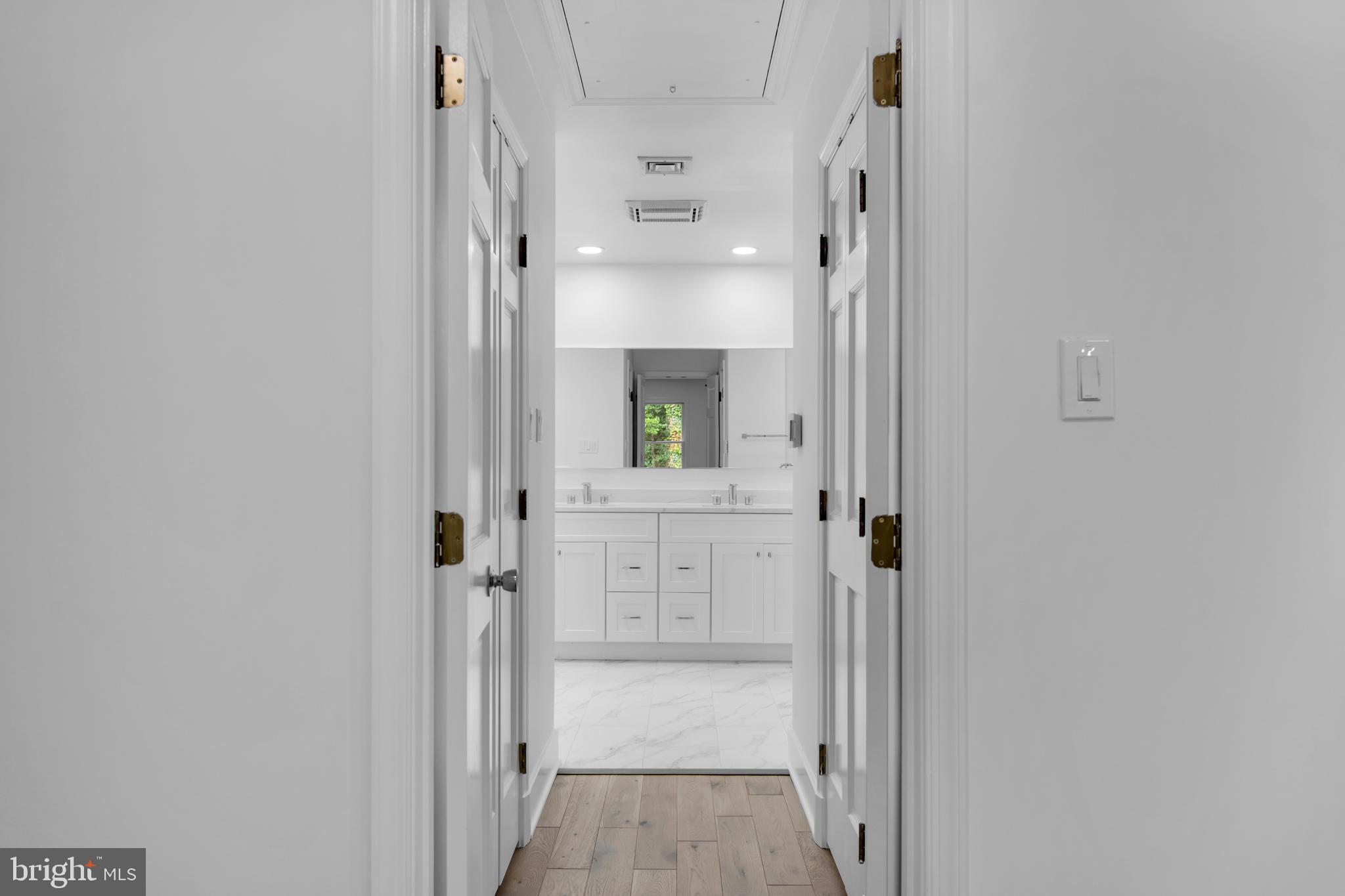 1440 Highwood Drive McLean, VA 22101 - Photo 13 of 63