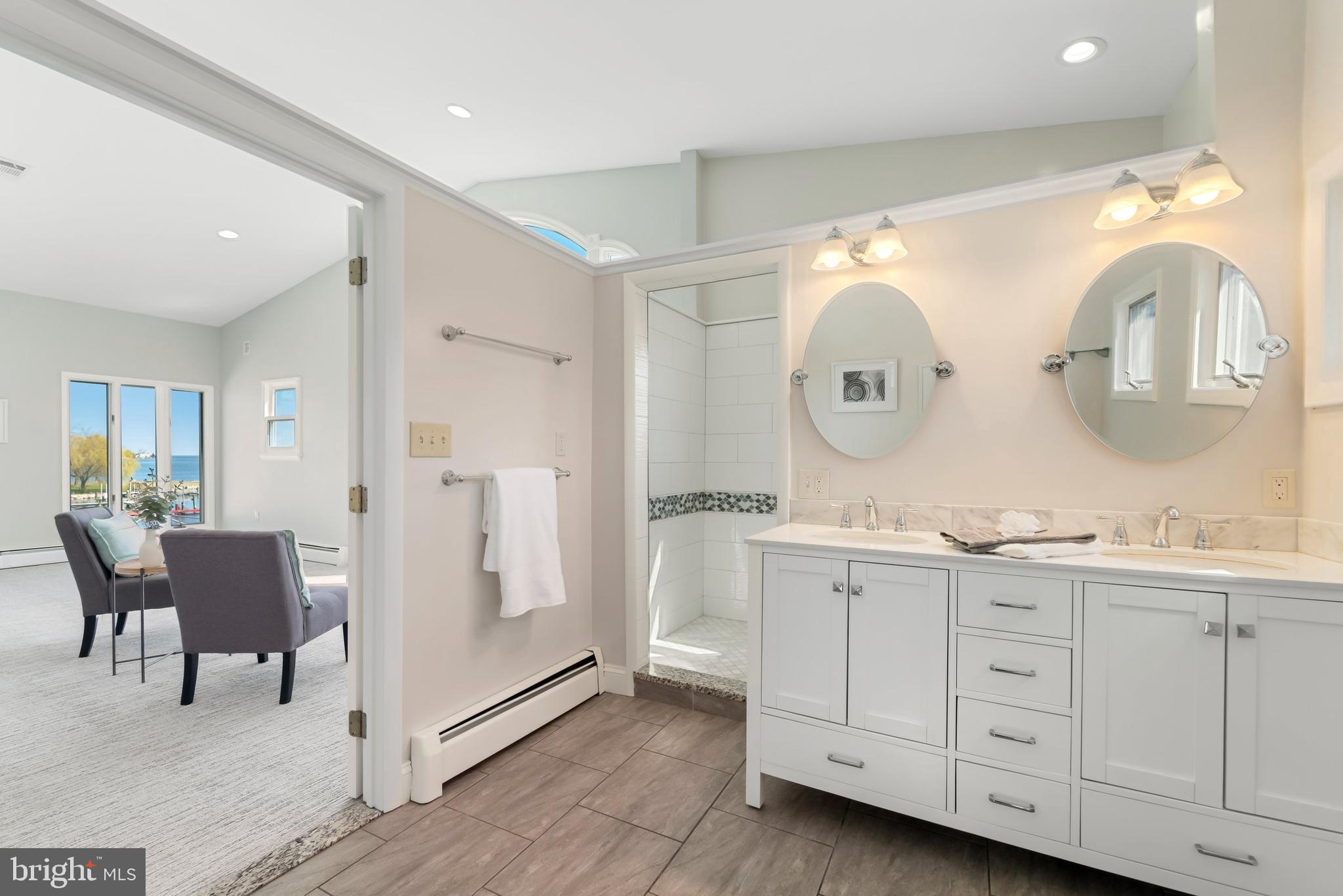 8149 Orchard Point Road Pasadena, MD 21122 - Photo 25 of 37 Primary Bathroom