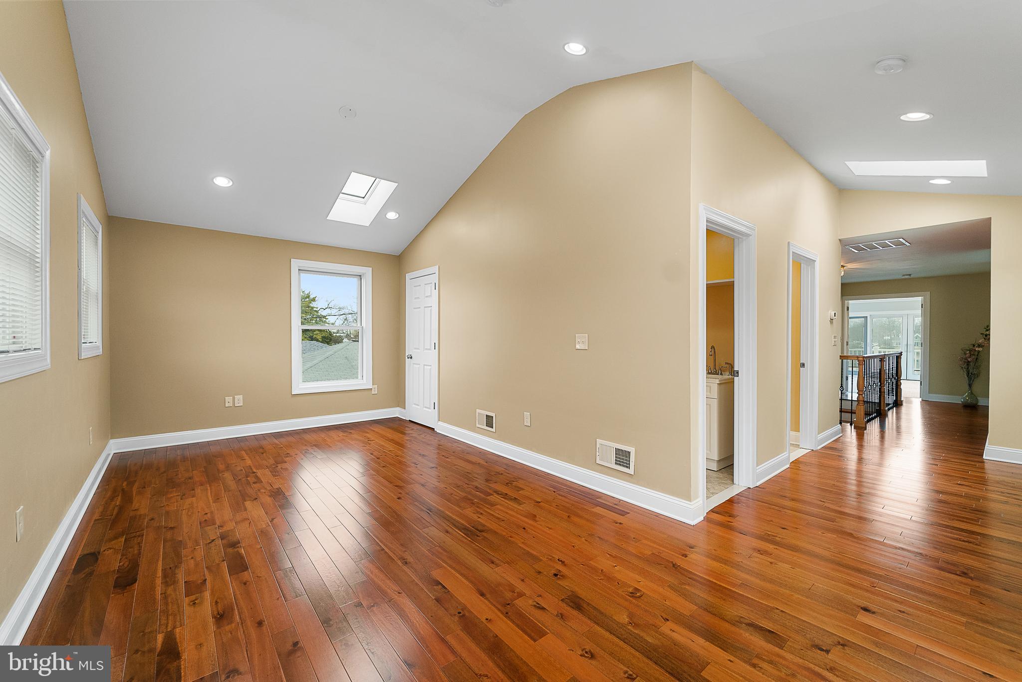 8149 Orchard Point Road Pasadena, MD 21122 - Photo 28 of 37 This could easily be a fourth bedroom