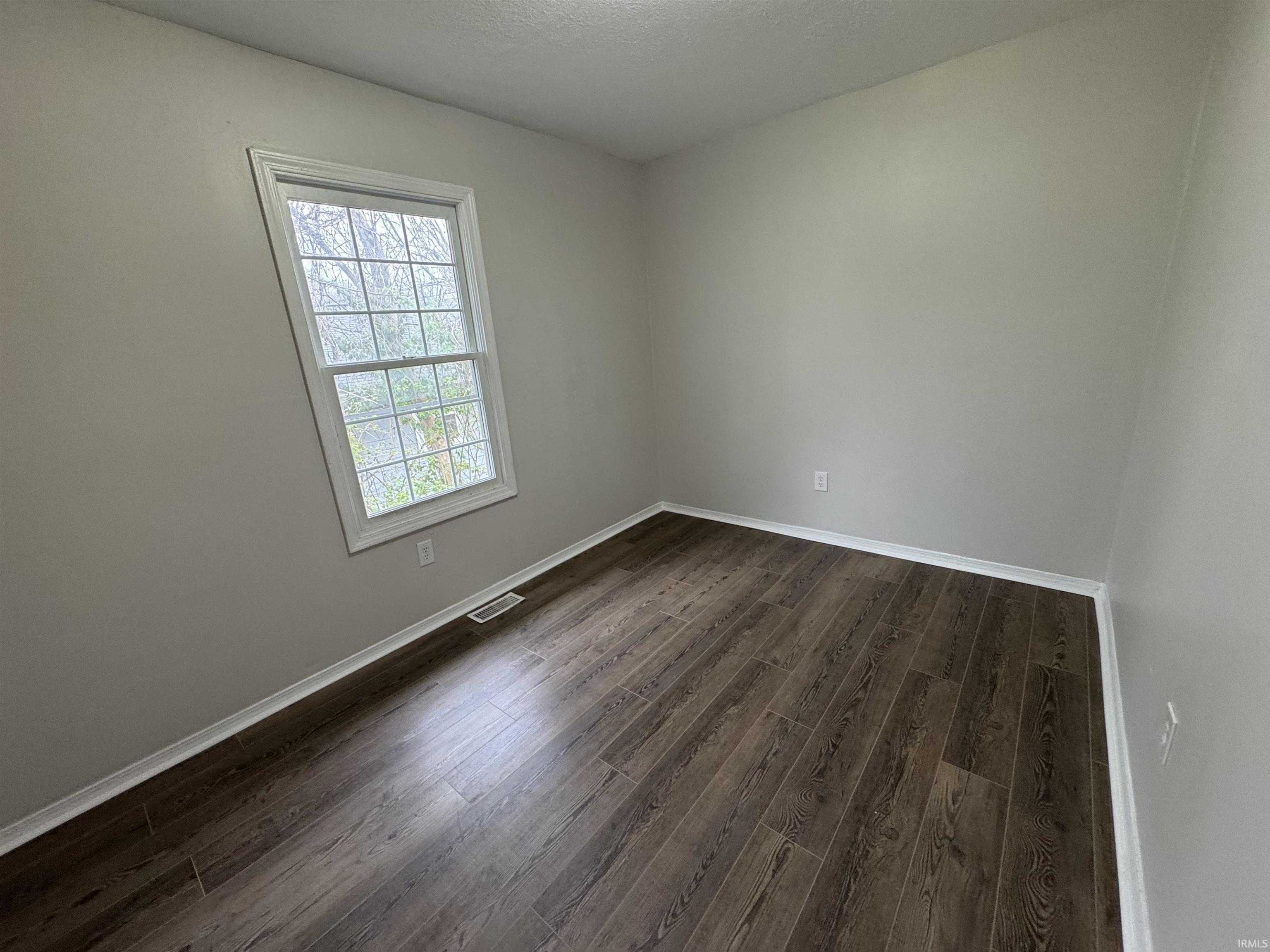 1523 West 8th Street Bloomington, IN 47404 - Photo 15 of 30
