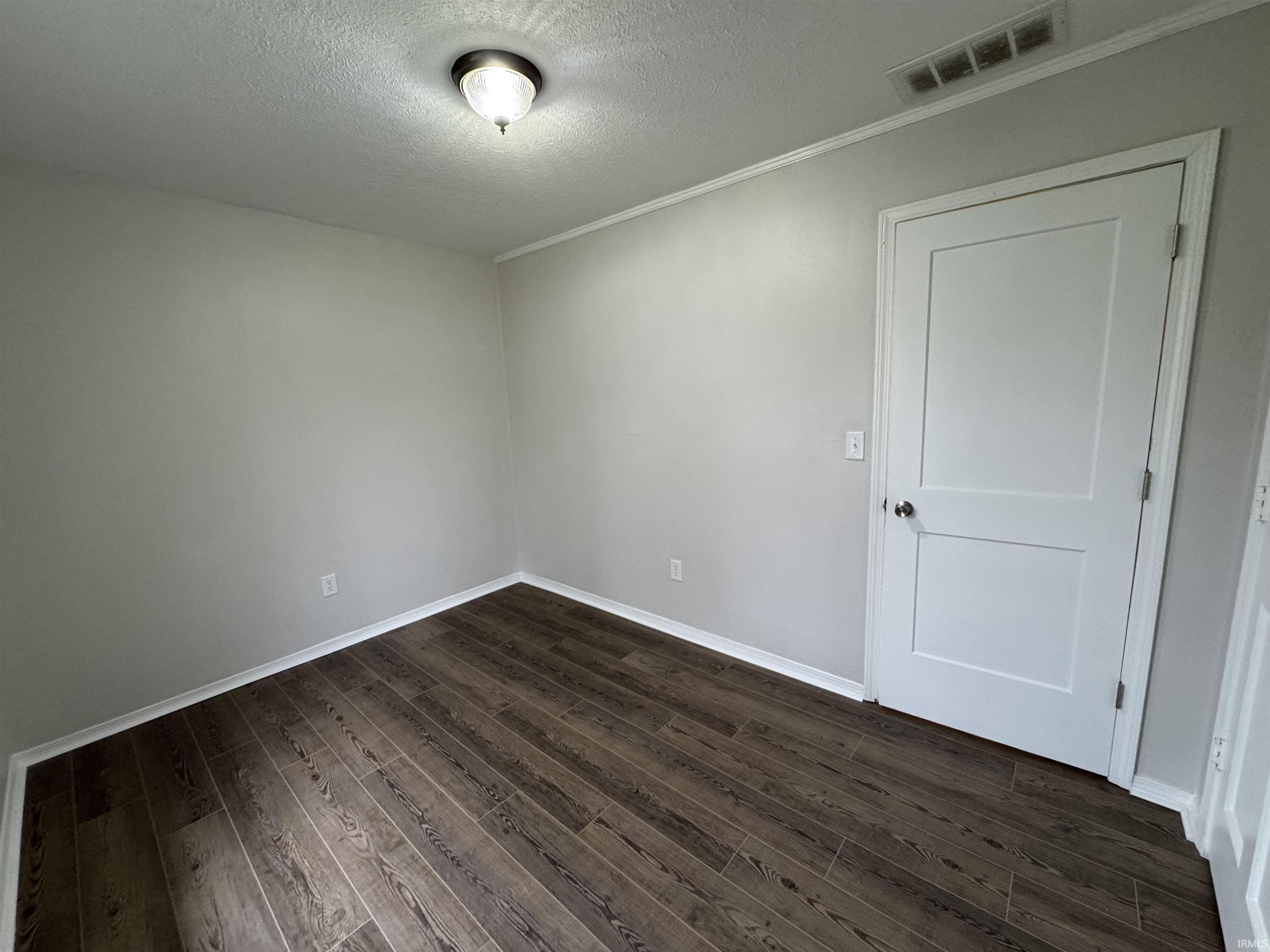 1523 West 8th Street Bloomington, IN 47404 - Photo 17 of 30