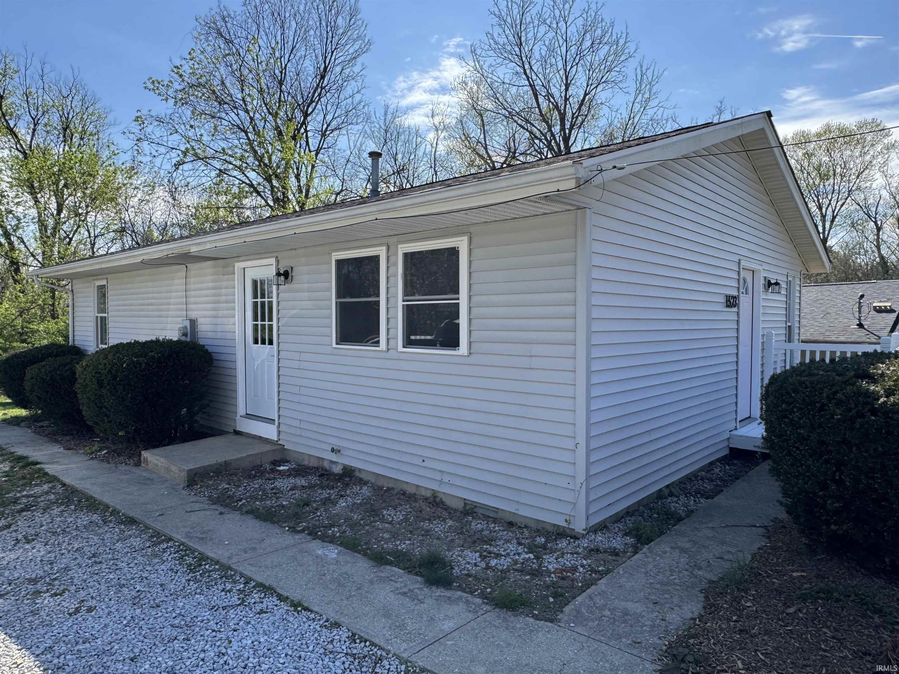1523 West 8th Street Bloomington, IN 47404 - Photo 3 of 30