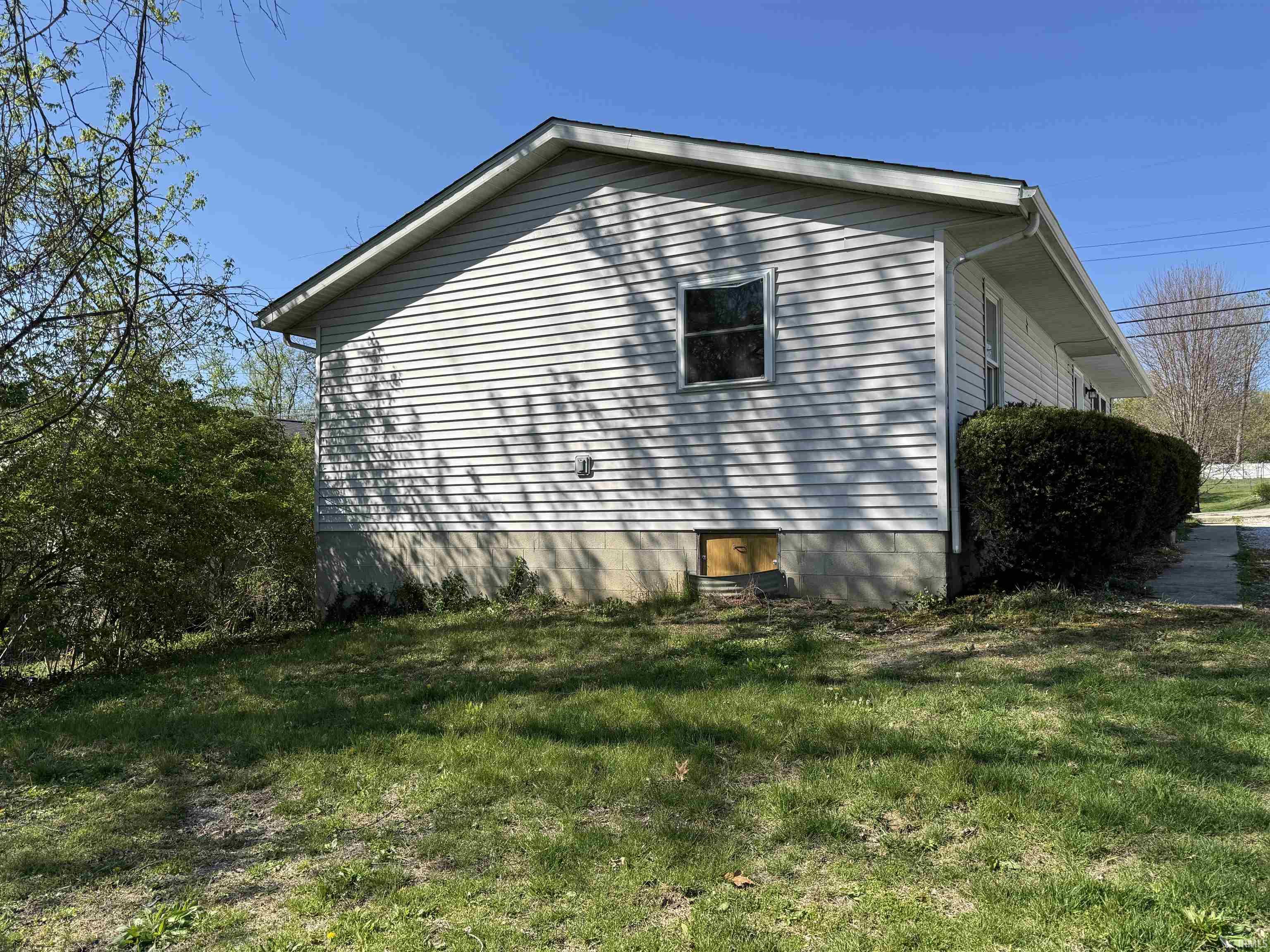 1523 West 8th Street Bloomington, IN 47404 - Photo 5 of 30