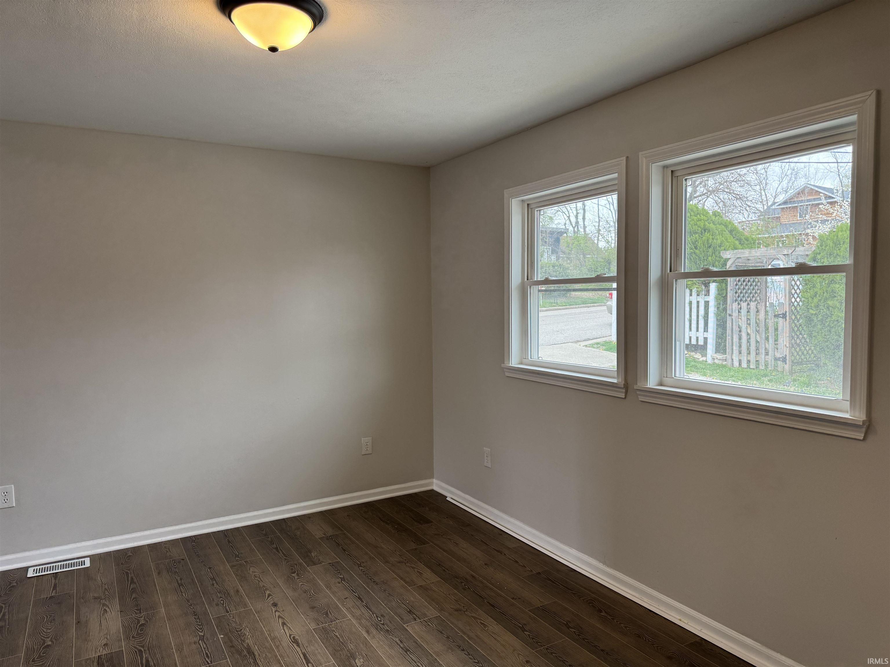 1523 West 8th Street Bloomington, IN 47404 - Photo 10 of 30