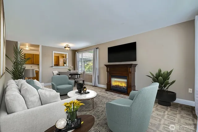 a view of an empty room and window