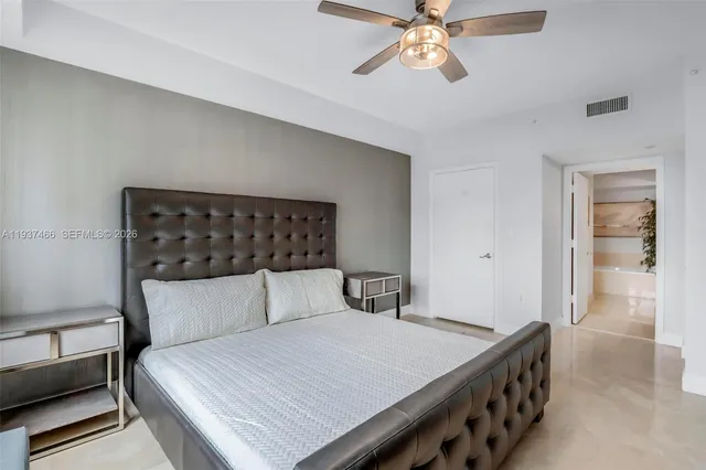 $4,000 | 20000 East Country Club Drive, Unit 1209, Miami, FL 33180