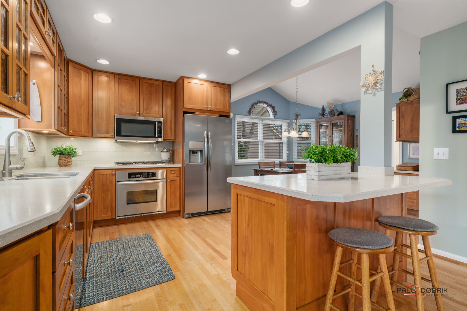 609 Raintree Road Buffalo Grove, IL 60089 - Photo 14 of 48