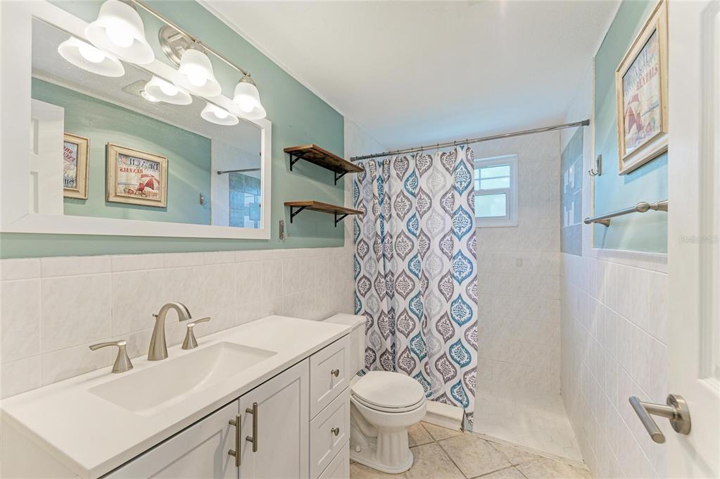 4400 Zenith Road Venice, FL 34293 - Photo 8 of 16
