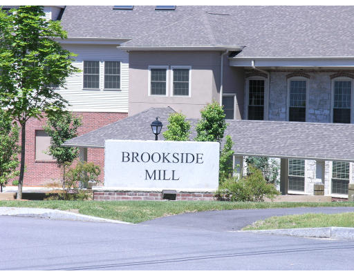 8-12 Brookside Road, Unit 24 Westford, MA 01886 - Photo 1 of 10 Gallery Image 1