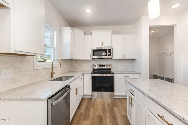 $339,950 | 205 Hudson Village Drive, La Grange, NC 28551