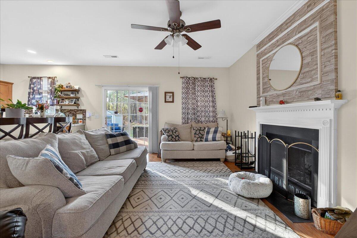 4803 East Red Maple Circle Summerville, SC 29485 - Photo 14 of 45 16-janiley - DSC06322