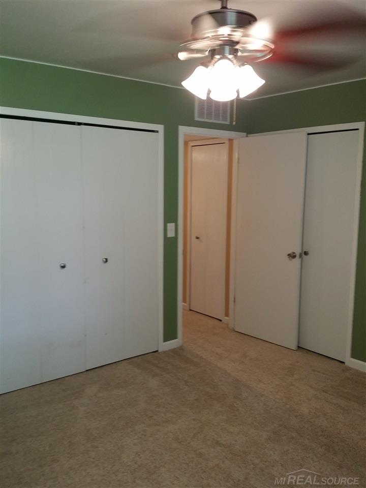 1855 Meadow Dale Court Rochester Hills, MI 48309 - Photo 19 of 20