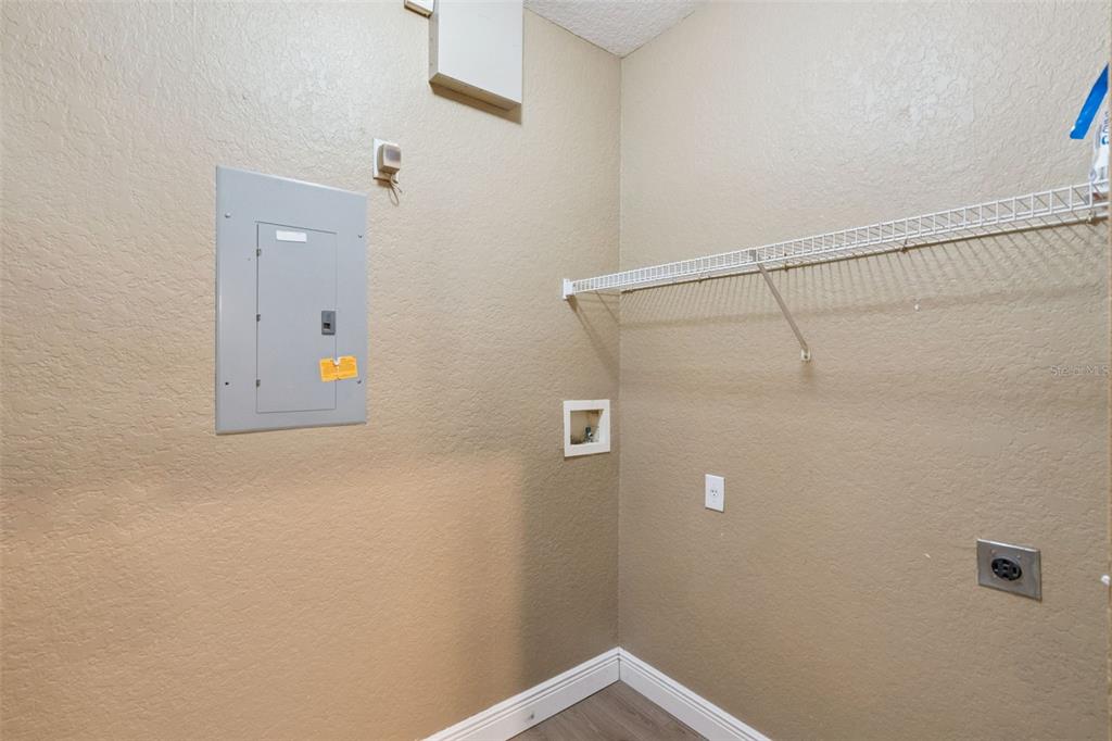 825 Grand Regency Point, Unit 103 Altamonte Springs, FL 32714 - Photo 8 of 20 a view of a bathroom