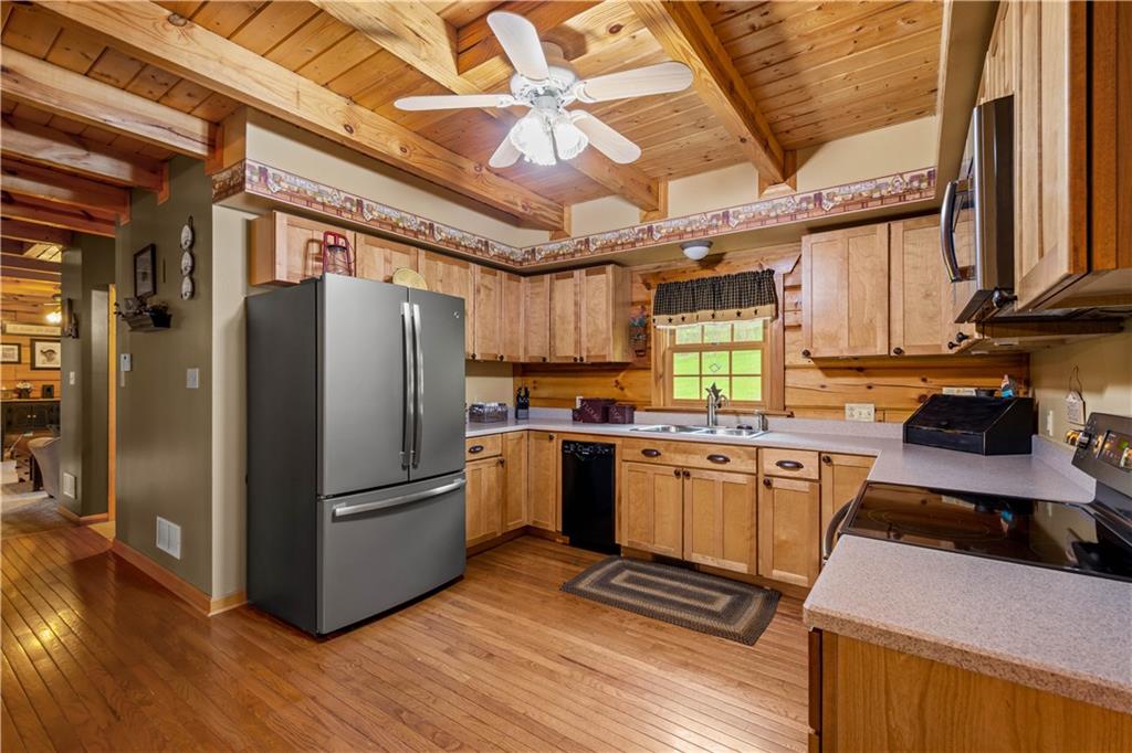 11 Sposato Road Amity, PA 15311 - Photo 5 of 26