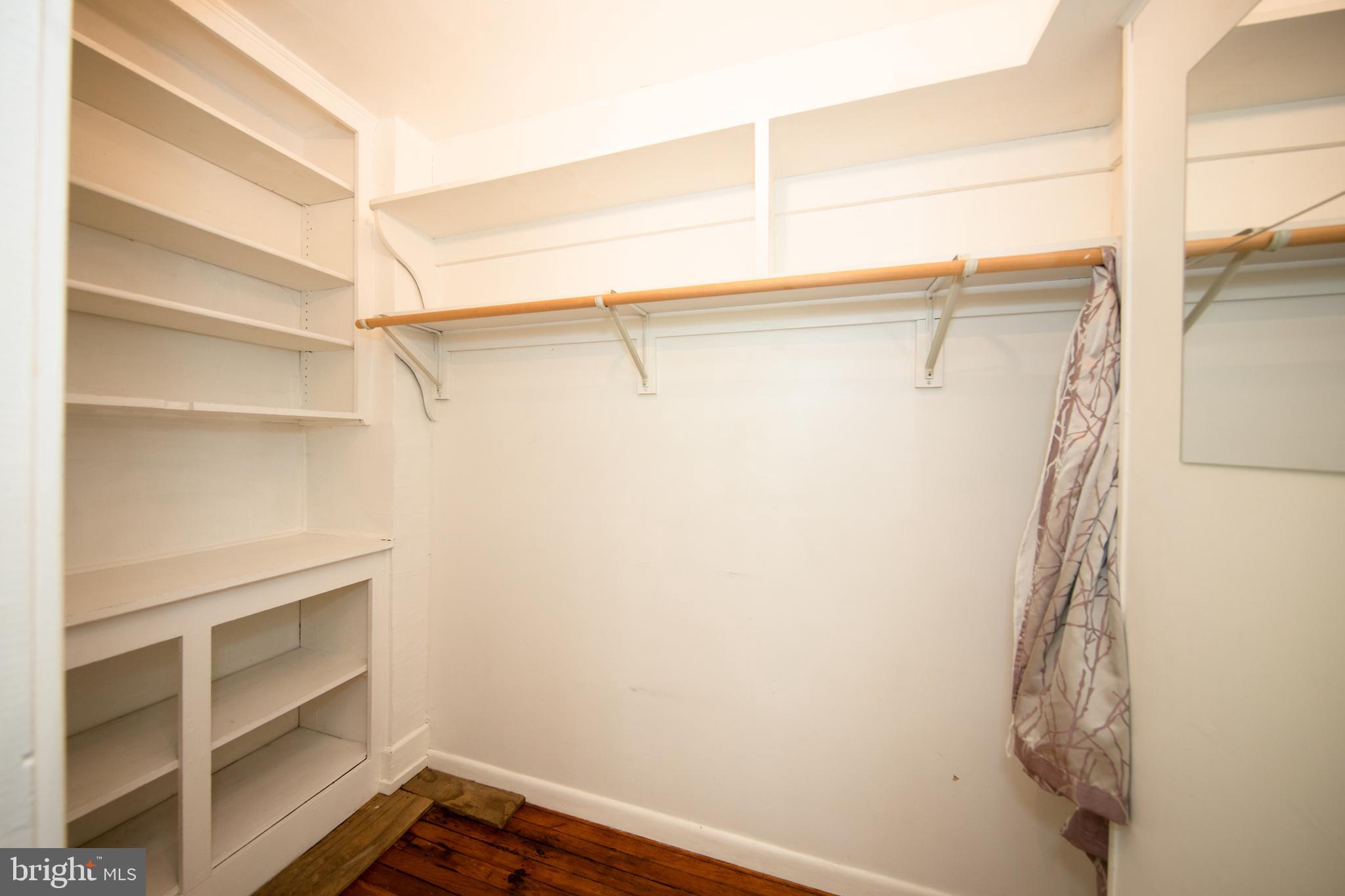 121 Post Road Aberdeen, MD 21001 - Photo 12 of 29 Walk-In Closet