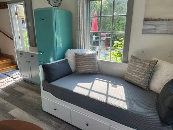 $2,500 | 53 Liberty Street, Unit A, Madison, CT 06443