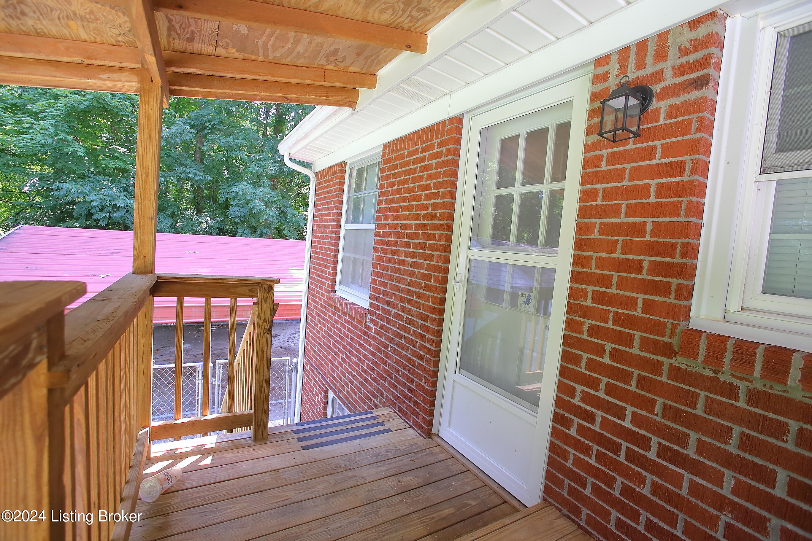 9613 Fairground Road Louisville, KY 40291 - Photo 41 of 53 Deck