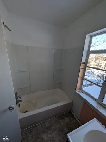 $49,000 | 1633 Hst W 10th Street, Anderson, IN 46016