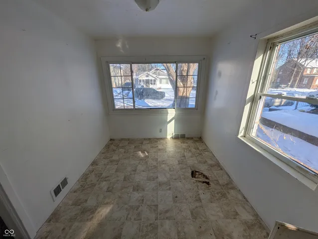 $49,000 | 1633 Hst W 10th Street, Anderson, IN 46016