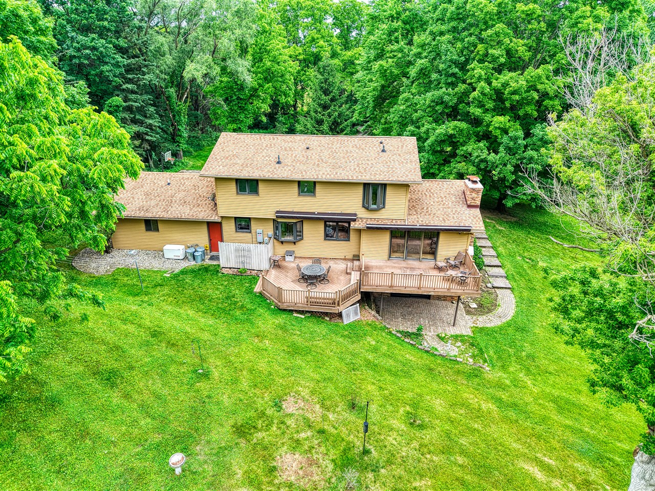 6200 Scully Road Dexter, MI 48130 - Photo 10 of 48