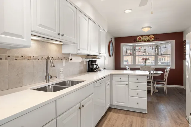 $429,900 | 6225 West 129th Street, Palos Heights, IL 60463