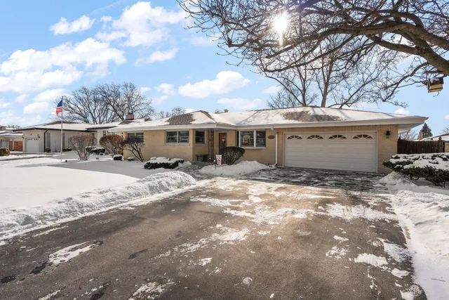 $429,900 | 6225 West 129th Street, Palos Heights, IL 60463