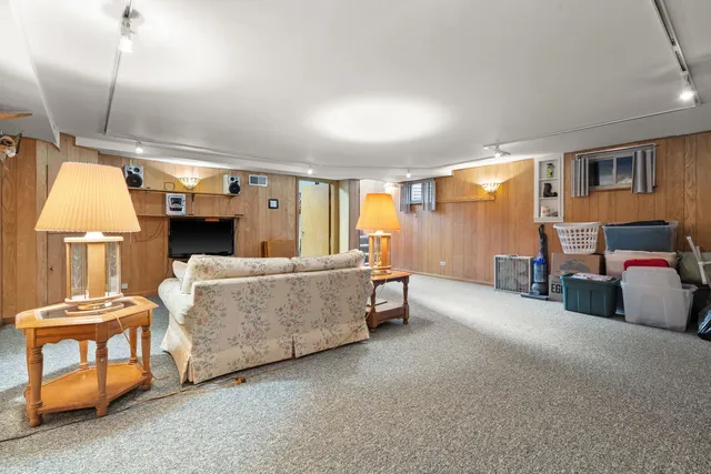 $429,900 | 6225 West 129th Street, Palos Heights, IL 60463