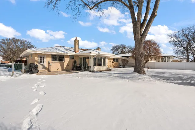 $429,900 | 6225 West 129th Street, Palos Heights, IL 60463