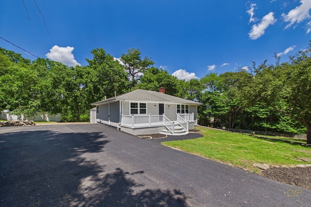 24 David Road Westport, MA 02790 - Photo 3 of 39