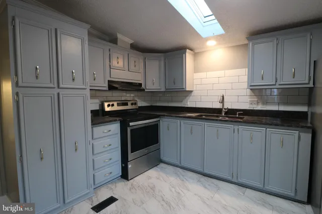 $120,000 | 3 Tearose Drive, Middle River, MD 21220