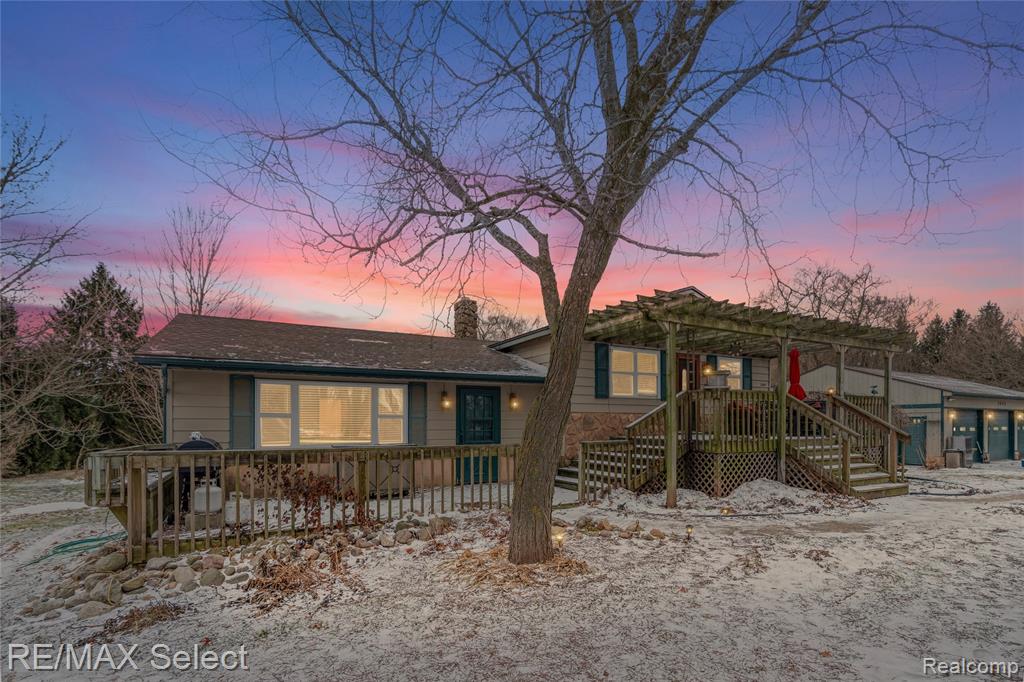 2690 Winegar Road Bancroft, MI 48414 - Photo 4 of 27