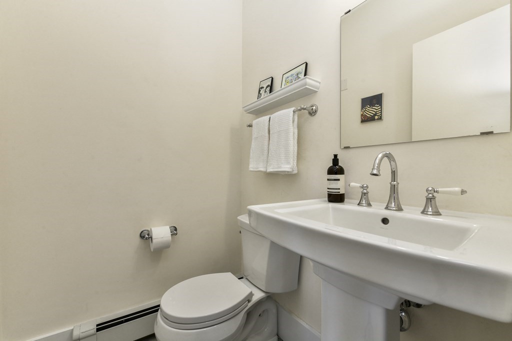 16 Wesley Street Somerville, MA 02145 - Photo 12 of 25