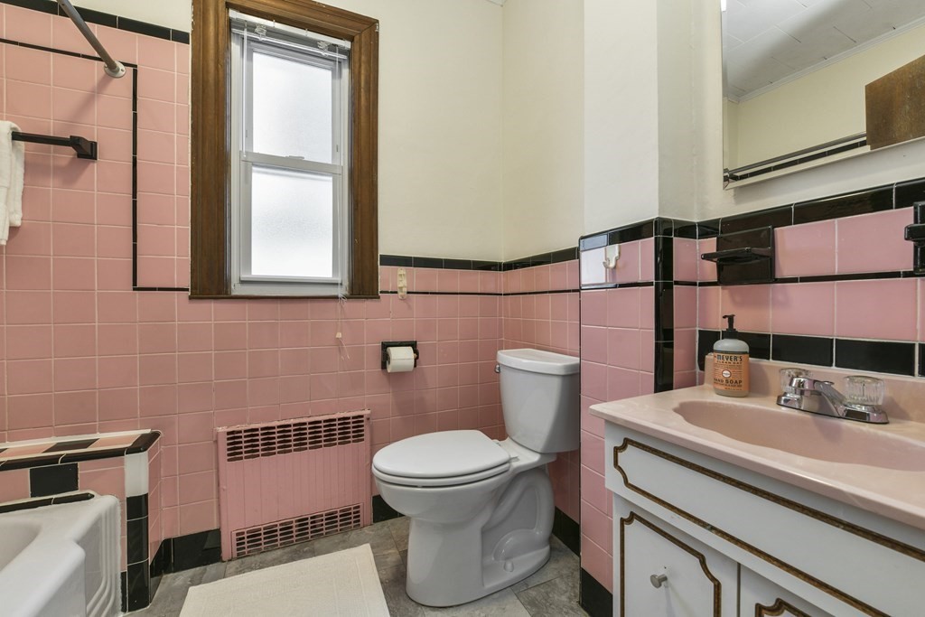 16 Wesley Street Somerville, MA 02145 - Photo 17 of 25