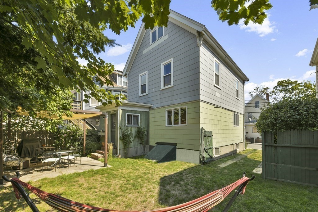 16 Wesley Street Somerville, MA 02145 - Photo 22 of 25