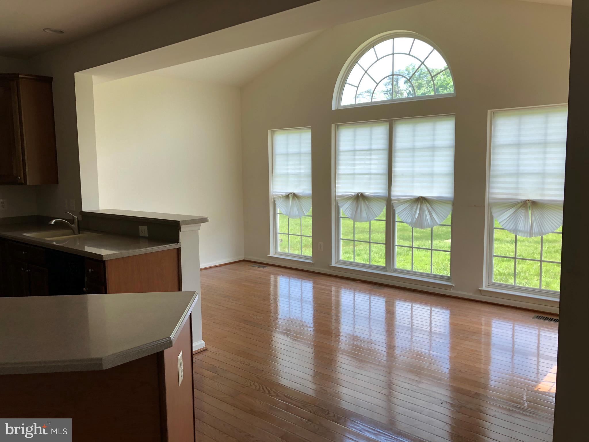 76 Riggs Road Fredericksburg, VA 22405 - Photo 2 of 12 BREAKFAST ROOM / HARDWOOD FLOORS