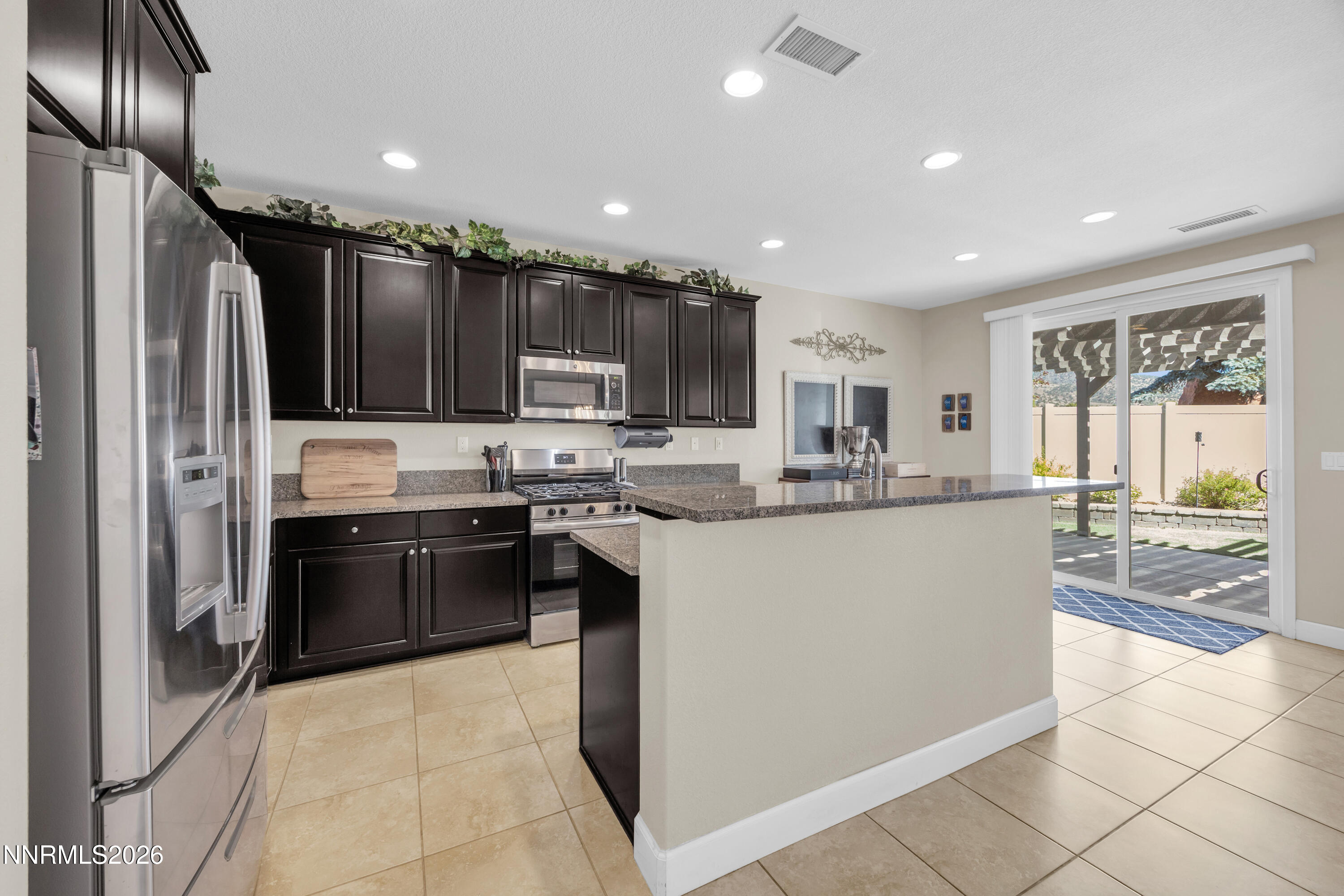 2190 Overland Park Drive Reno, NV 89521 - Photo 8 of 39 8_img_1496