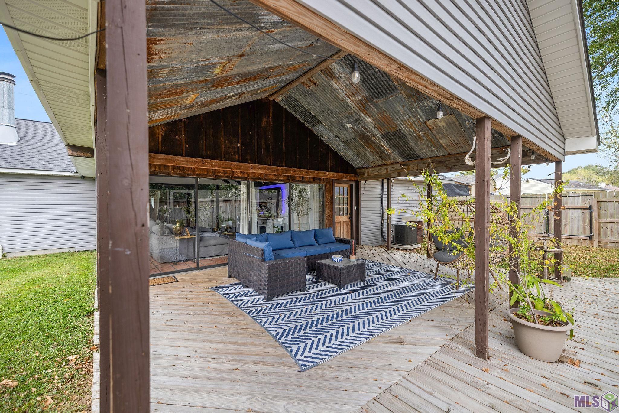 14446 Ridgewood Avenue Prairieville, LA 70769 - Photo 6 of 20