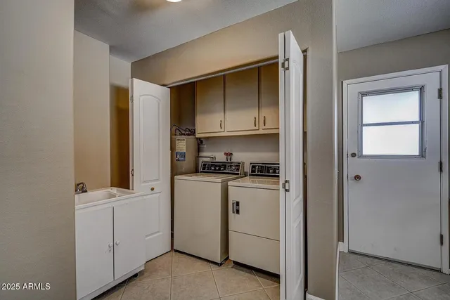 $1,900 | 13207 West Kodiak Drive, Sun City West, AZ 85375