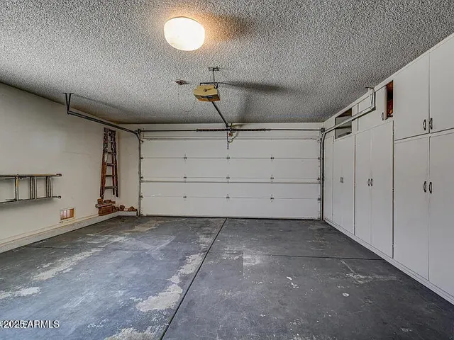 $1,900 | 13207 West Kodiak Drive, Sun City West, AZ 85375