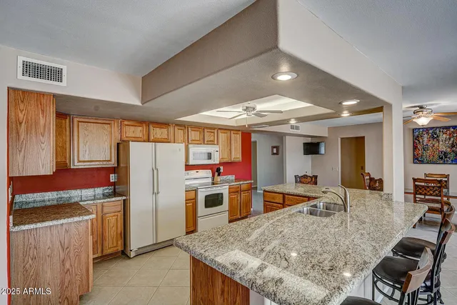 $1,900 | 13207 West Kodiak Drive, Sun City West, AZ 85375