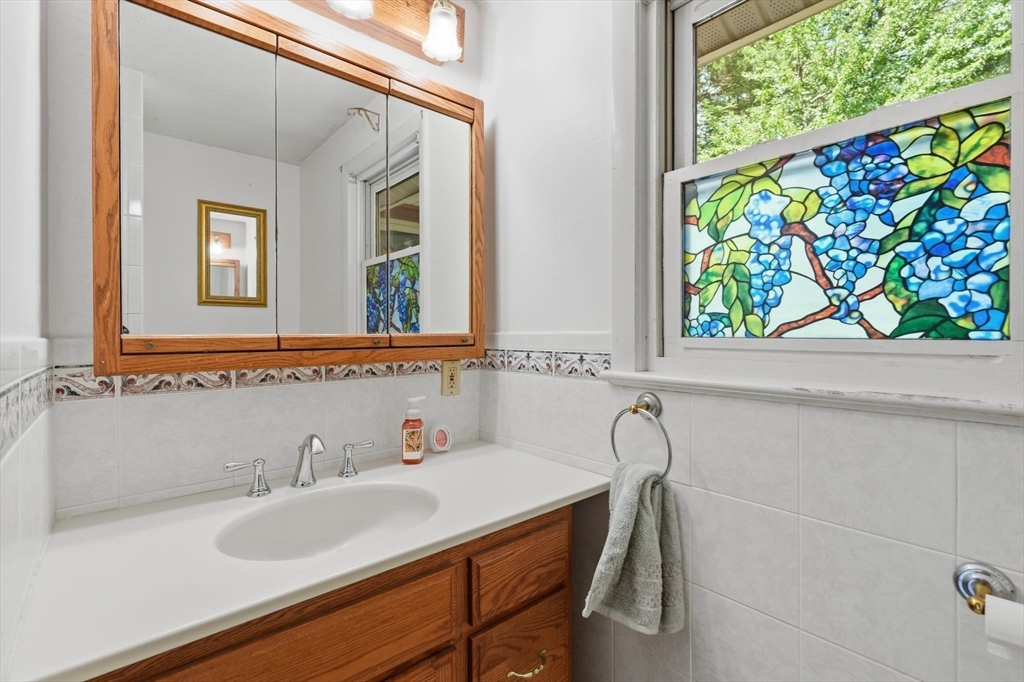 14 Briscoe Road Groveland, MA 01834 - Photo 22 of 39 Gallery Image 22