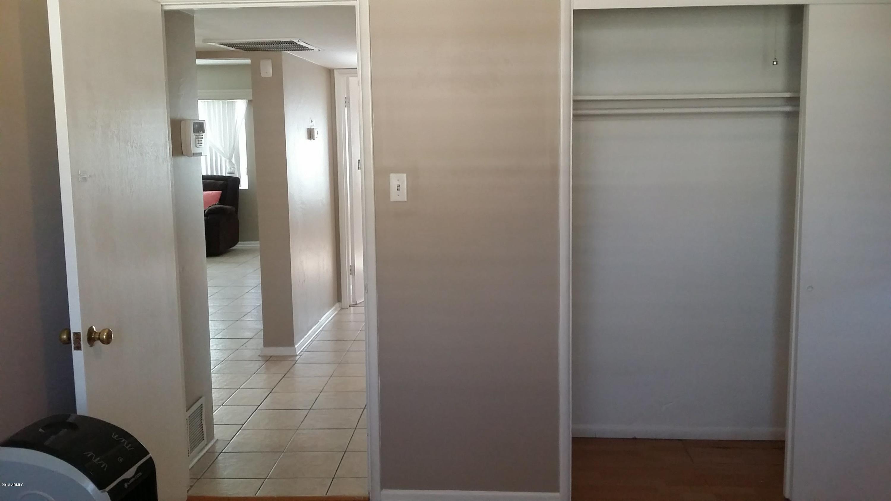 518 East Hatcher Road Phoenix, AZ 85020 - Photo 5 of 24 20180117_130155